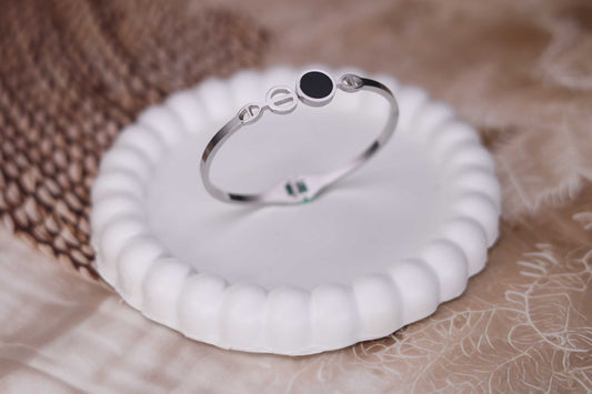 Silver Round Black Bracelet
