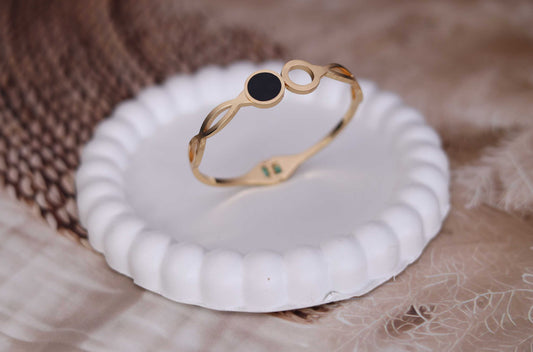 Golden Onyx Aura Bracelet