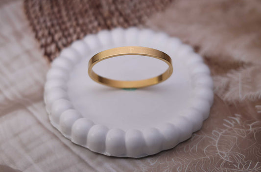Golden Plain Bracelet