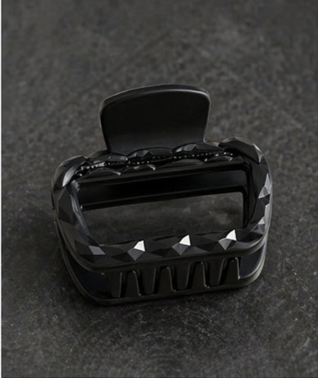 Ariana Luxe Crystal-Cut Claw Clip