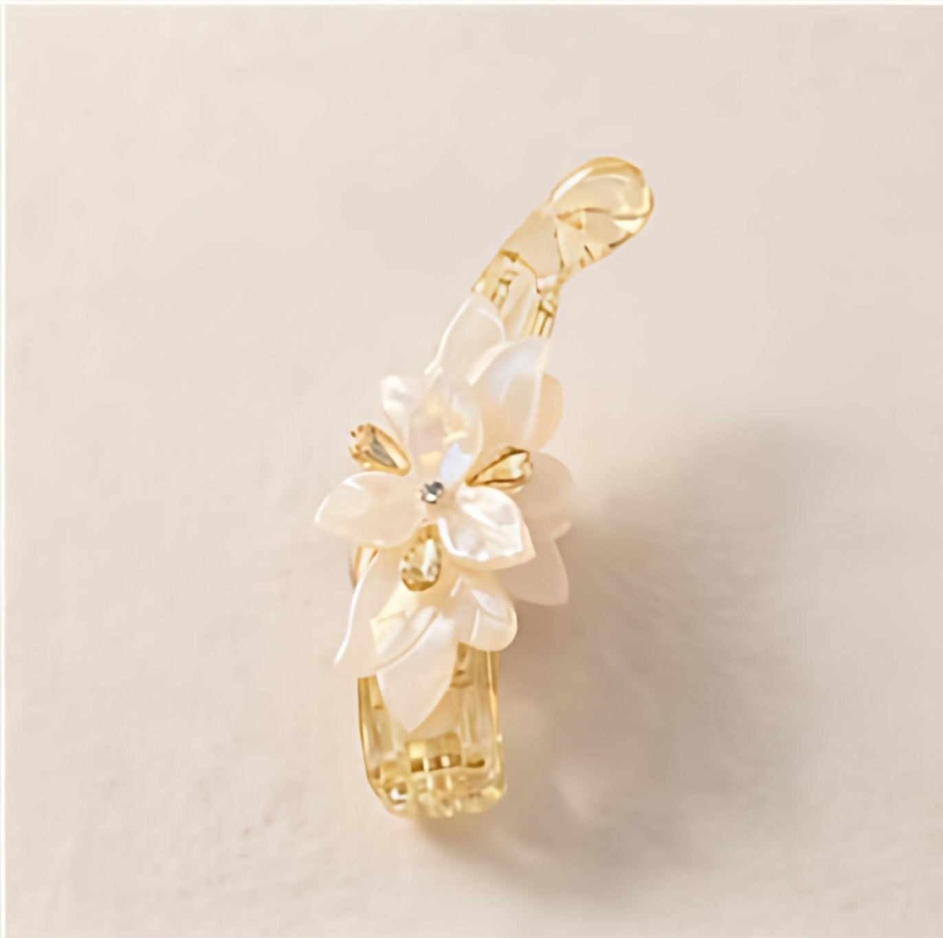 Floral Petal Banana Clip
