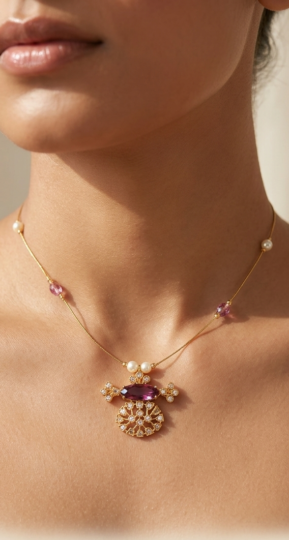Lattice Pendant Necklace