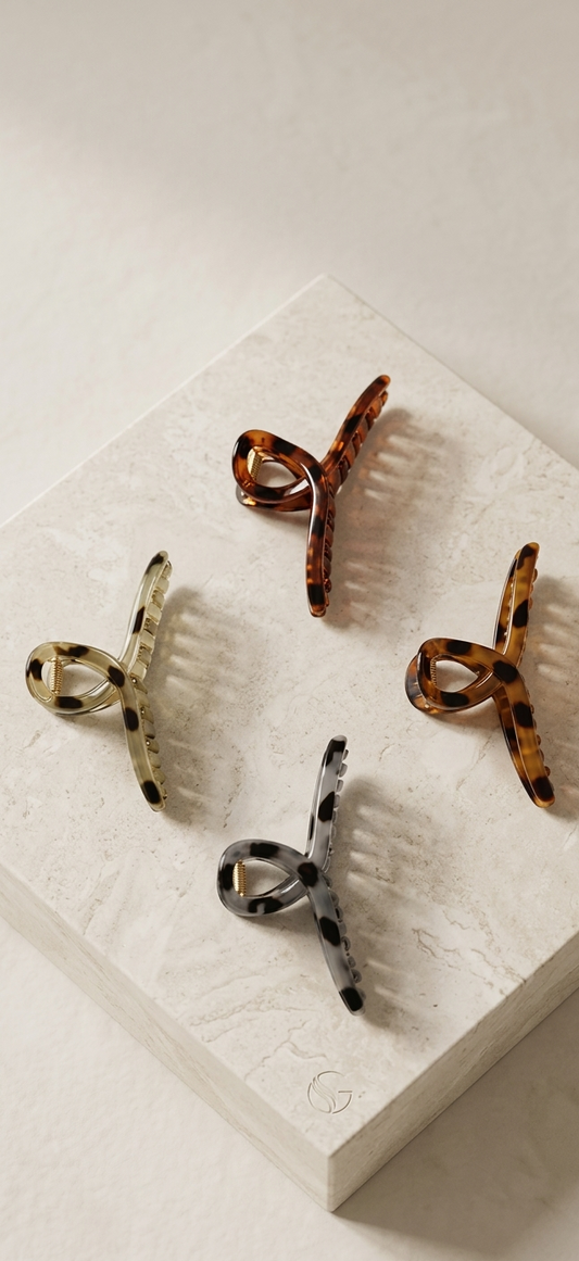 Elegant Twist Claw Clip
