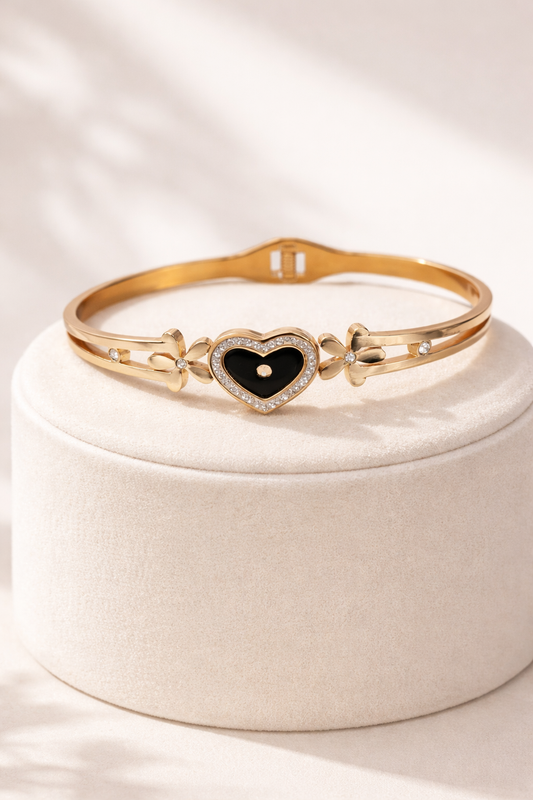 Golden Heart Elegance Bracelet