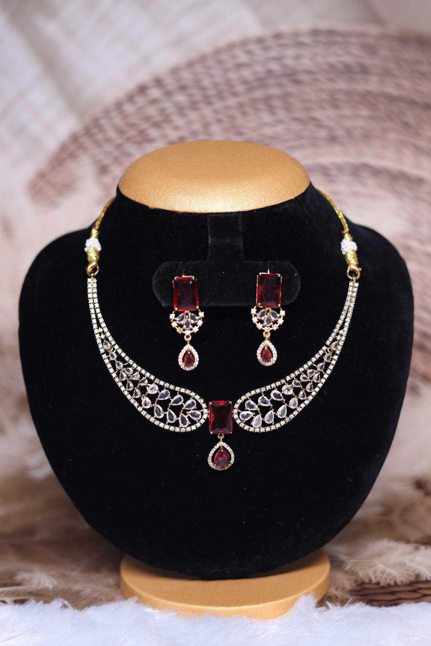 Eshana Crimson Wing Choker Set